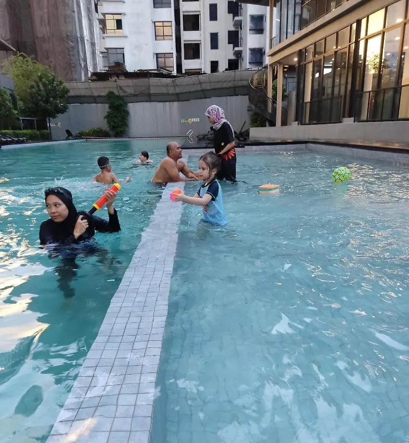 Astoria Ampang, 6Pax - Near Klcc, Zoonegara, Ampangpoint Mall Kuala Lumpur