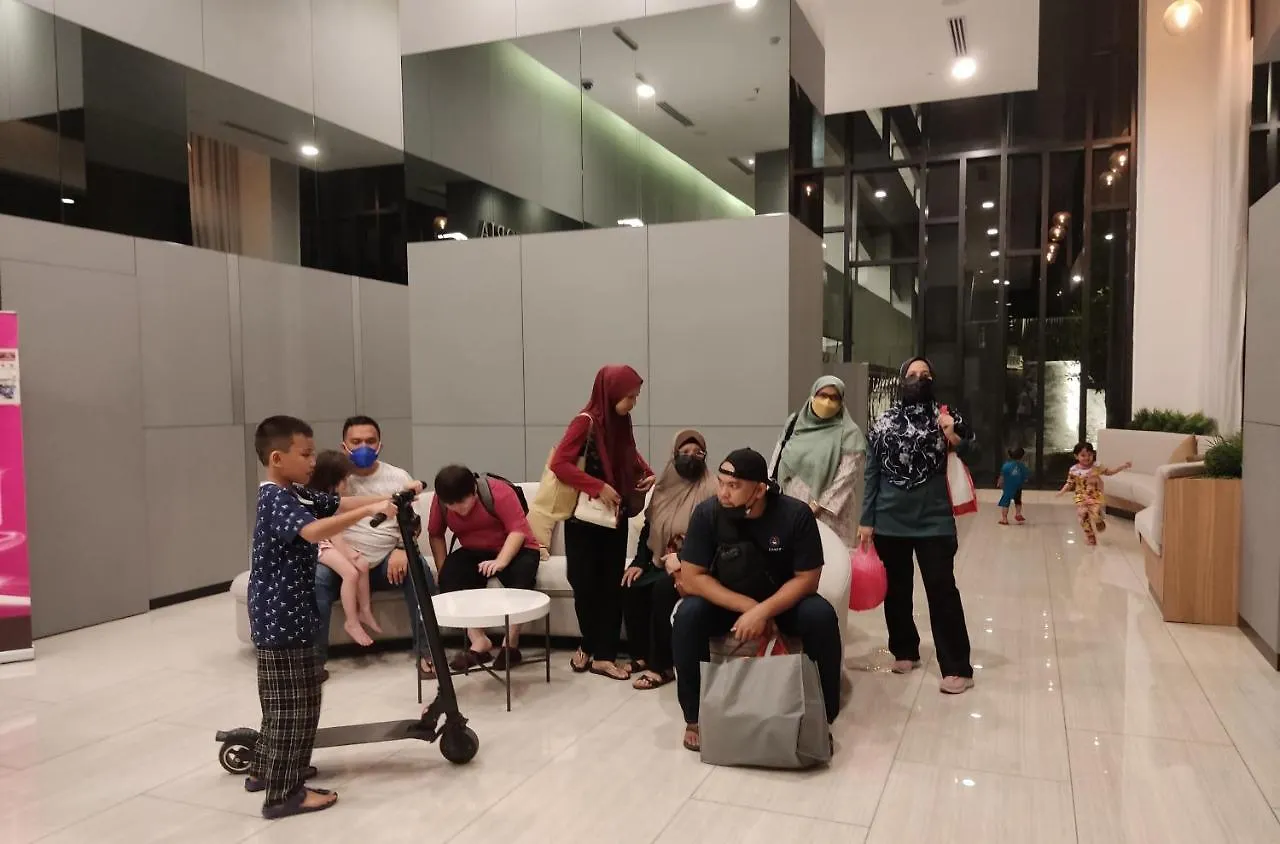 Homestay Astoria Ampang, 6Pax - Near Klcc, Zoonegara, Ampangpoint Mall Kuala Lumpur